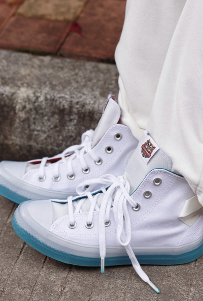 Конверсы белые высокие с чем носить 173128C фото