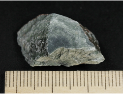 Клинохлор (серафинит), Россия, Иркутская область (28*17*11 мм, 5,2 г) №28406