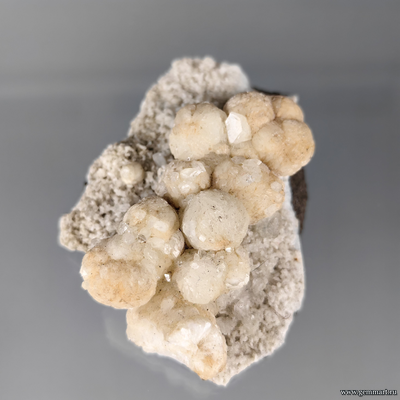 Апофиллит, стильбит. Индия. 65*50*25мм