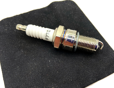 Свеча для мотоблока F7TC 4т двигателей длинная юбка