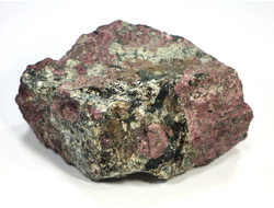 Эвдиалит, Эгирин в породе, Россия, Кольский п-ов, Хибины (97*70*44 мм, 326 г) №19693