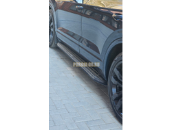 Пороги на Volkswagen Touareg (2018-...) Black-Premium