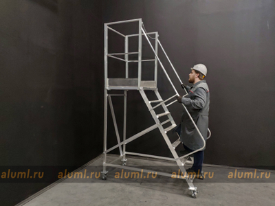 Лестница с площадкой ЛС-1.7