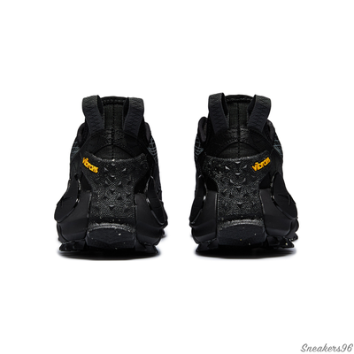 REEBOK ZIG KINETICA 2 EDGE BLACK Мужские (41-45)