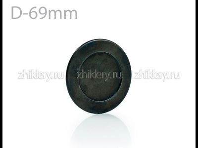 Крышка рассекателя средняя ЛАДА (старого образца)