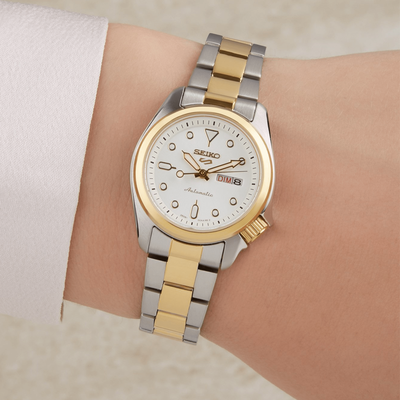 Наручные часы Seiko SRE004K1