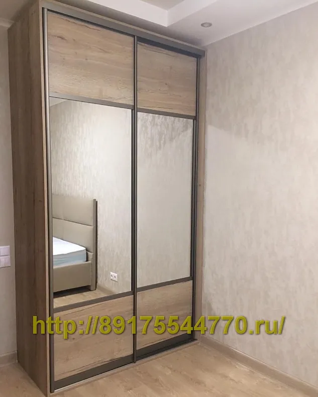 076 Шкаф-купе