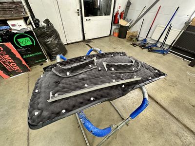 Шумоизоляция Toyota Fortuner / Тойота Фортунер