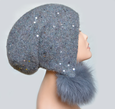 Итальянская шапка с помпонами Визио фото