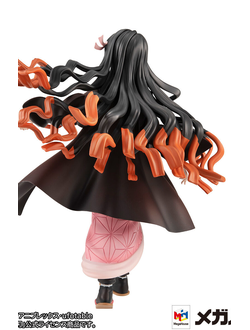Фигурка Нэдзуко Камадо (Kamado Nezuko Gals Series)