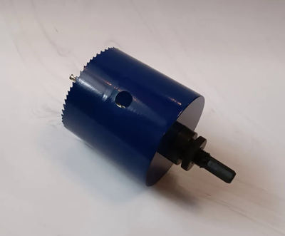 Коронка биметаллическая диаметр 82 мм глубина 100 мм по дереву, металлу, пластику.