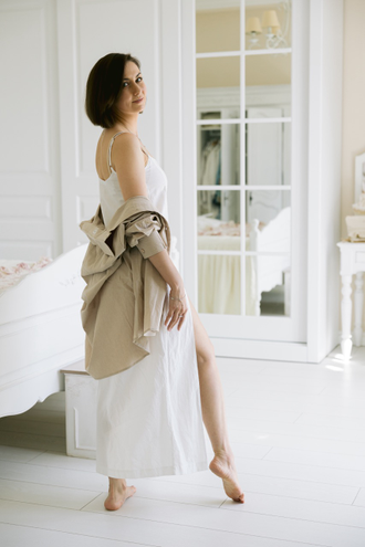 Платье-комбинация из вареного хлопка (белого цвета)