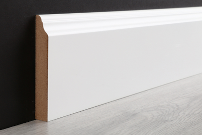 Плинтус напольный Арт. L-04