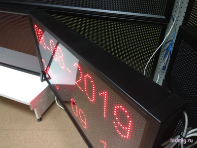 Табло погодных условий 1010*530мм с бегущей строкой, время, температура