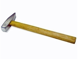 Молоток с квадратным бойком 0,6 кг