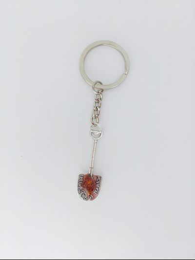 Брелок "Лопата с кабошоном"