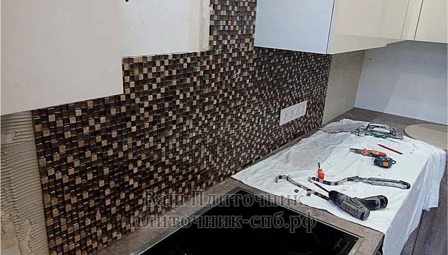 Облицовка фартука мозаикой
