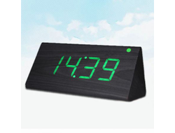 Часы-будильник Пирамида 21 см с термометром черное дерево зеленые цифры зв. активация