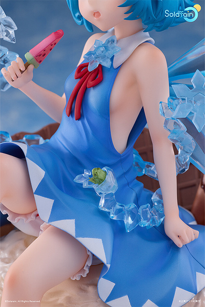 Фигурка 1/7 Чирно (Cirno Summer Frost ver.)