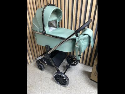 Детская коляска 3 в 1 Luxmom 777 Зеленый