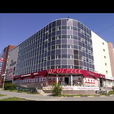Прогресс  |  проспект Космонавтов, 64