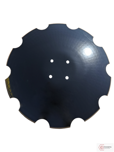 Диск бороны Farmet «Ромашка». Диаметр 510мм, толщина 6мм, 4 отверстия диаметром 13мм на расстоянии 99мм. Борсодержащая сталь 30MnB5. . Так же подходит: 9002598; 3007653. УТОЧНЯТЬ ПАРАМЕТРЫ CASE, GASPARDO M65400214R, KOCKERLING 910964, BEDNAR KM060174