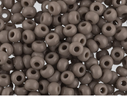 БИСЕР PRECIOSA 10/0 - 50г - 43020 НЕПРОЗРАЧНЫЙ ГЛЯНЦЕВЫЙ СЕРЫЙ