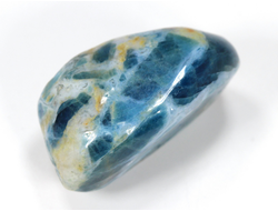 Апатит синий, галтовка, Бразилия (32*19*18 мм, 18 г) №28446