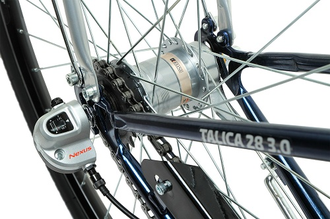 Дорожный велосипед Forward TALICA 28 3.0 темно-синий, белый рама 19