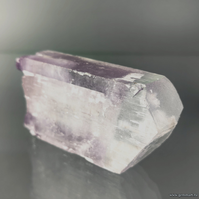 Кунцит (разн. сподумена). Афганистан. 75*40*18мм