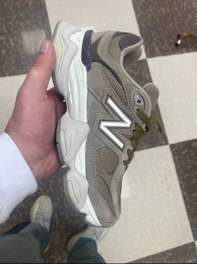 New Balance 9060 Mushroom Brown
