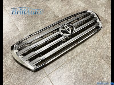 Решетка радиатора Toyota Land Cruiser 200 2007-2015 Классическая