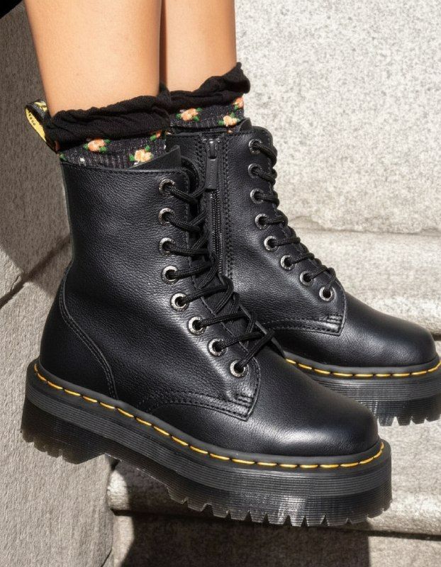 Dr. Martens Jadon black smooth leather вид сбоку