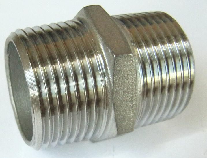 Ниппель из нержавеющей стали.