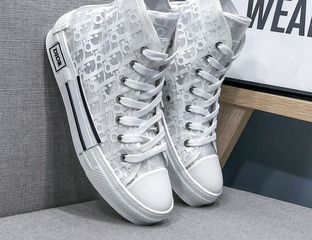 Converse Dior