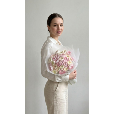 Букет цветов на 8 марта № 755