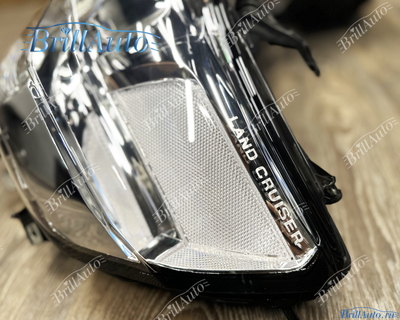Фары Toyota Land Cruiser 200 светлые классические (GBT)