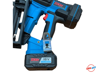 Аккумуляторный отделочный пистолет TOUA DCAFN1664