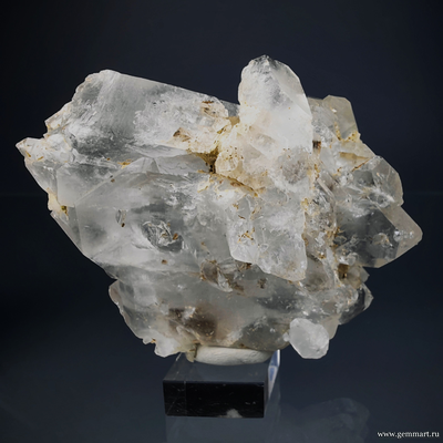 Горный хрусталь с включениями хлорита. Северная Осетия.