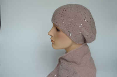 Визио берет и шарф Италия зима 2023 - 2024