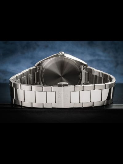 Швейцарские часы Tissot T150.410.11.041.00