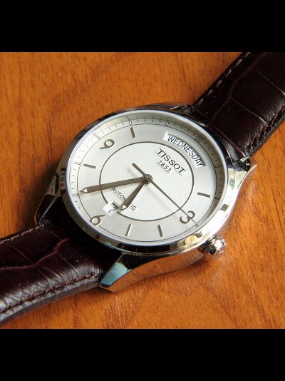Швейцарские часы Tissot T038.430.16.037.00