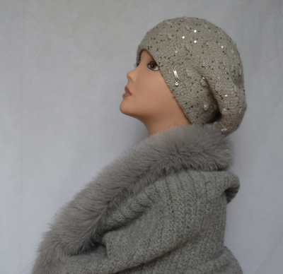 Серый вязаный шарф труба с меховым воротником италия vizio фото