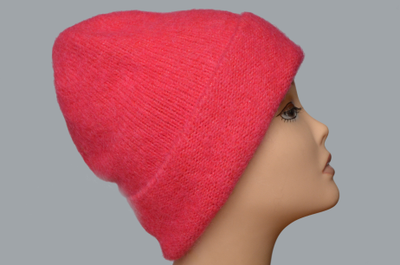 Женская шапка малинового цвета Польша Камея Калифорния фото
