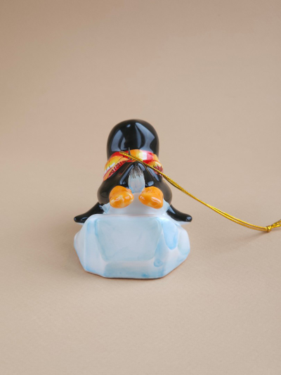 Пингвиненок в шарфике