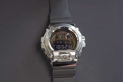Часы Casio G-Shock GM-6900-1