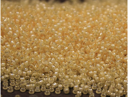 Бисер Toho 15/0 0352 Inside-Color Crystal/Lt Jonquil-Lined