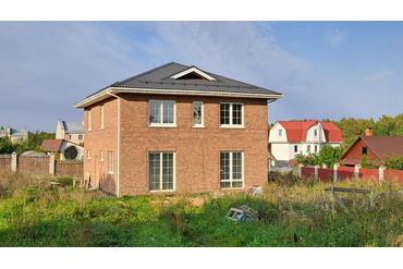 Ленинградская обл., Ропша. Построен в 2023г.