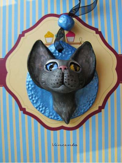 Лунный котик. Необычная подвеска с кошкой из полимерной глины