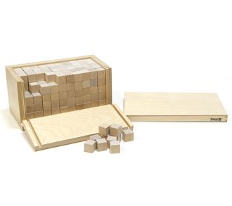 Коробка с 250 кубами для объема